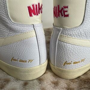 Popcorn blazer,GREAT CONDITION